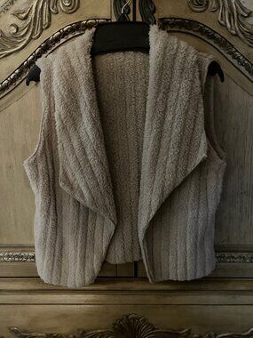Fuzzy cozy tan vest for women - Medium  NWOT
